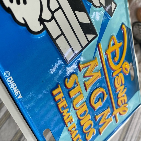 VTG Walt Disney Word MGM Studios Theme Park Mickey Mouse LICENSE PLATE - Picture 7 of 8